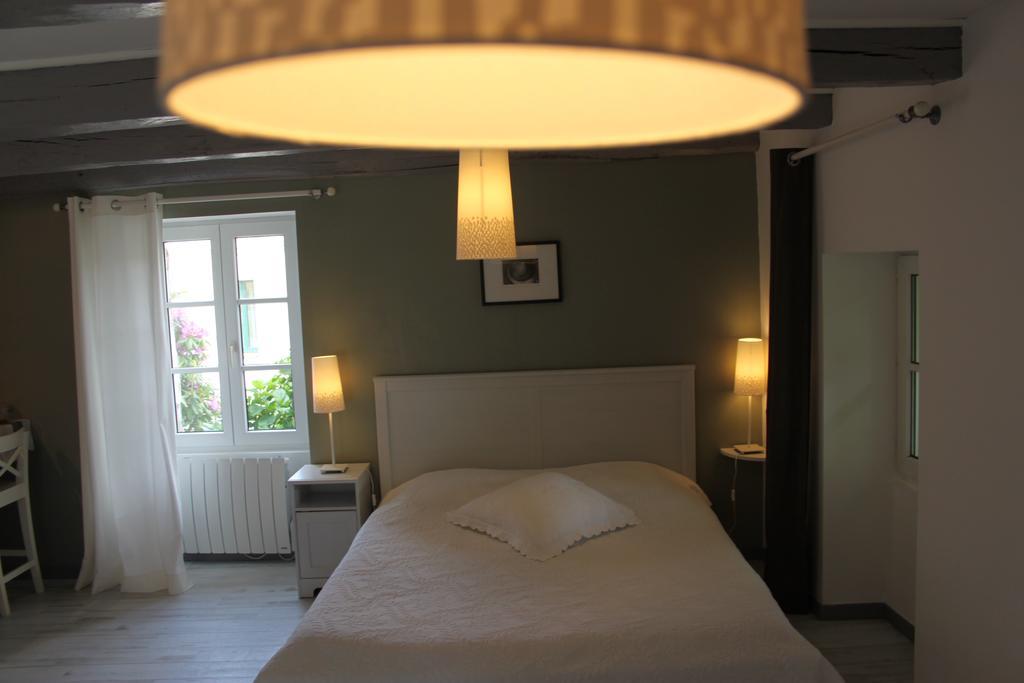 Bed and Breakfast Relais De La Riniere Le Landreau Экстерьер фото